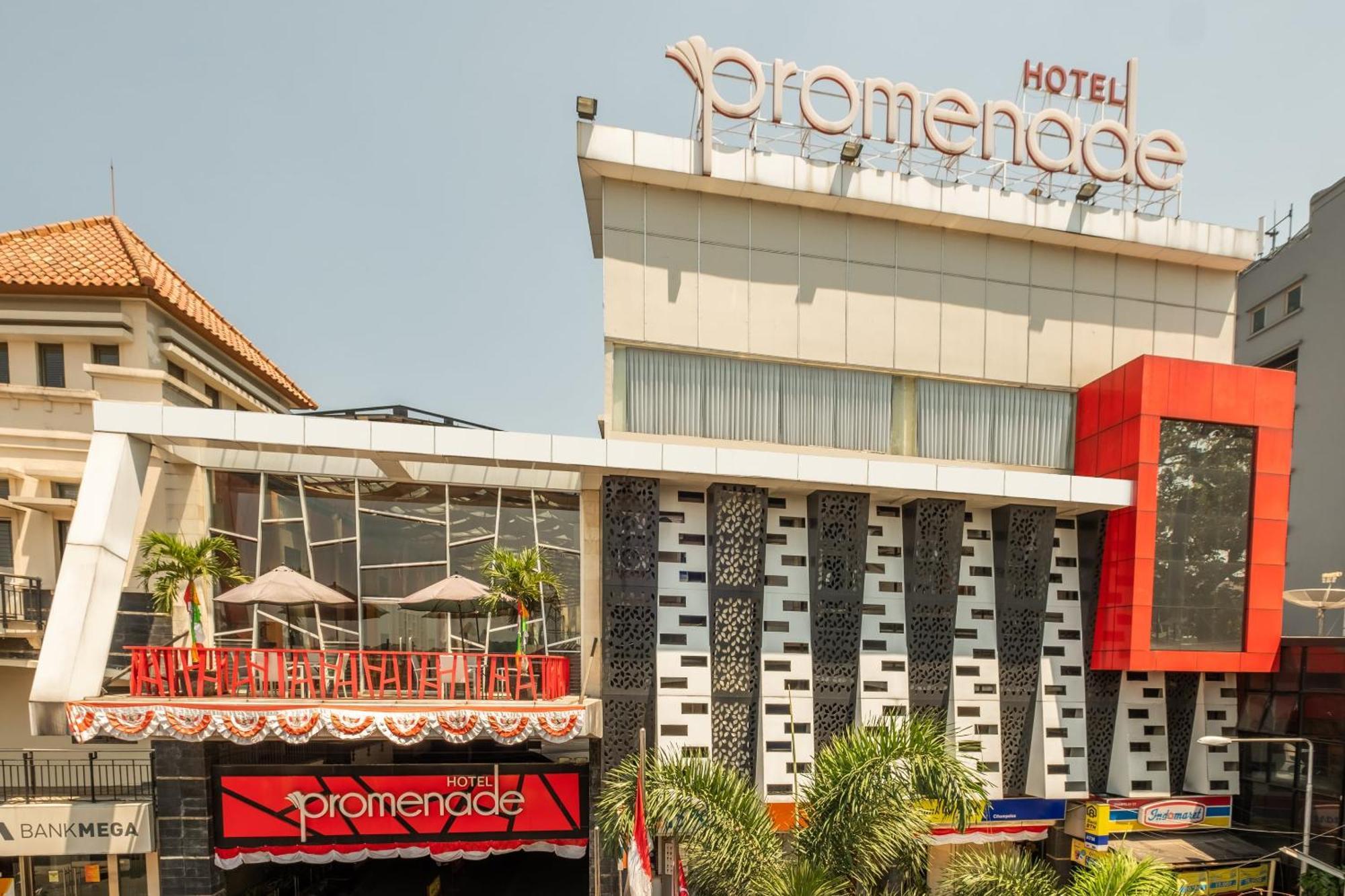 พรอเมอนาด ชิฮัมเปลัส Hotel บันดุง ภายนอก รูปภาพ