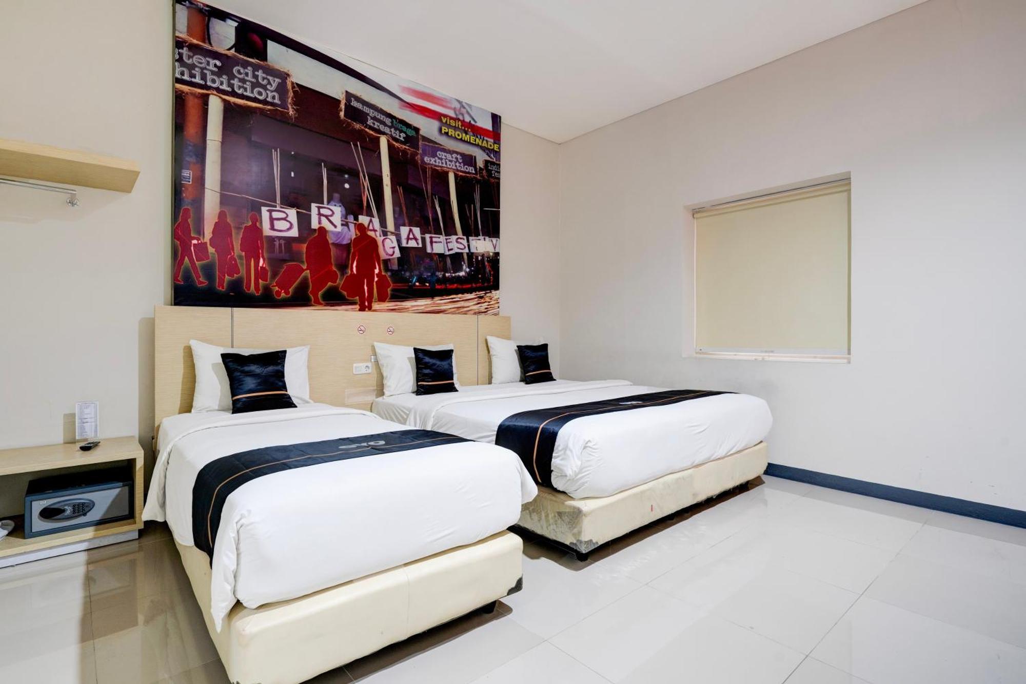 พรอเมอนาด ชิฮัมเปลัส Hotel บันดุง ภายนอก รูปภาพ
