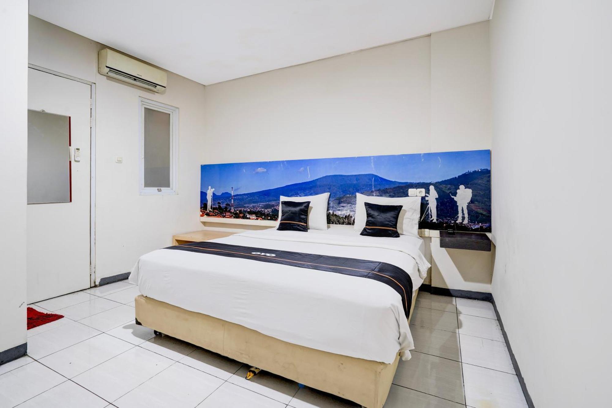 พรอเมอนาด ชิฮัมเปลัส Hotel บันดุง ภายนอก รูปภาพ